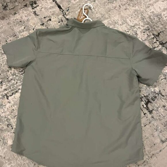 Eddie Bauer Women's Rainier Short-Sleeve Ripstop Shirt - Picture 2 of 3